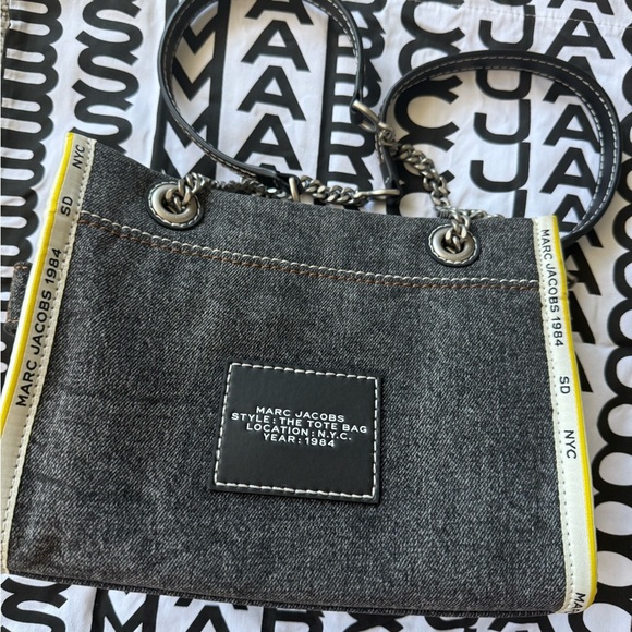 Marc Jacobs Denim and Cream Tote - Picture 3 of 6